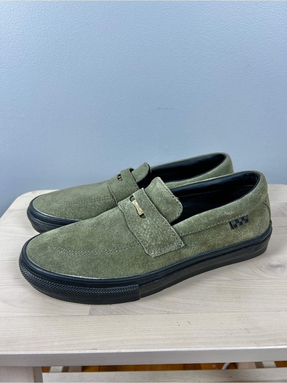 VANS NWOT Beatrice Skate Loafer 53 Sage Green Suede Men's 6.5 (Women's 8)